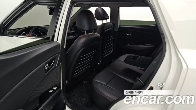 KG Mobility (SsangYong) Tivoli Air 1.6 RX 2WD 2017 — фото 12