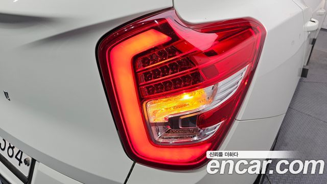 KG Mobility (SsangYong) Tivoli Air 1.6 RX 2WD 2017 — фото 23