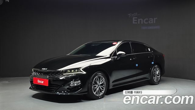 Kia K5 (III) 2.0 Trendy 2023 — фото 1