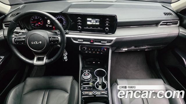 Kia K5 (III) 2.0 Trendy 2023 — фото 7