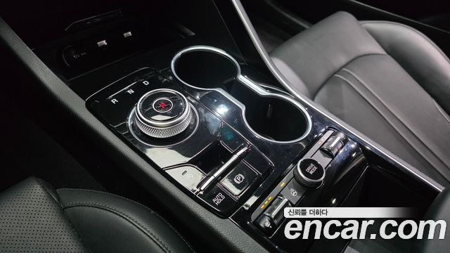 Kia K5 (III) 2.0 Trendy 2023 — фото 9