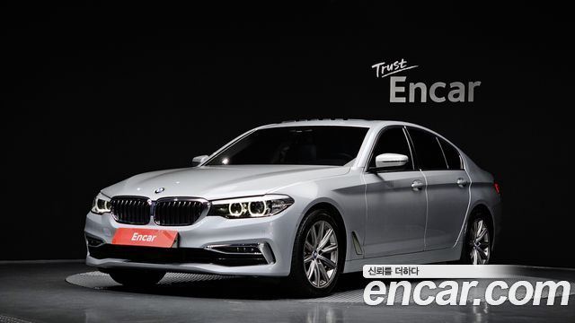 BMW 5 Series (G30) 520i Luxury