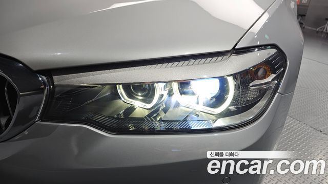 BMW 5 Series (G30) 520i Luxury 2019 — фото 22