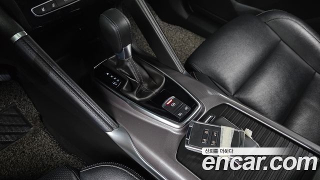 Renault Korea QM6 Gasoline 2WD RE 2018 — фото 9