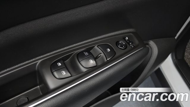 Renault Korea QM6 Gasoline 2WD RE 2018 — фото 24