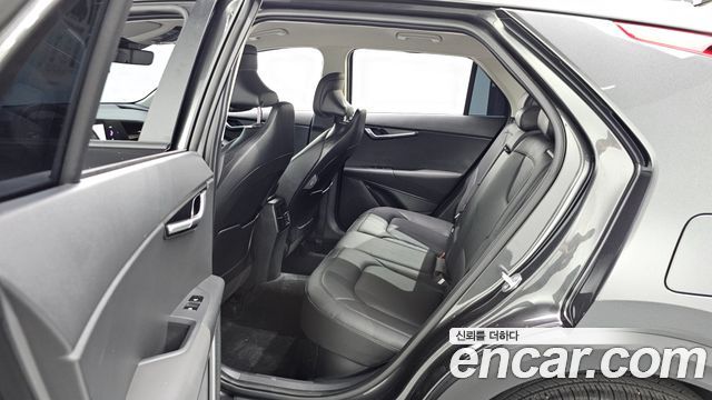 Kia Niro Prestige 2025 — фото 12