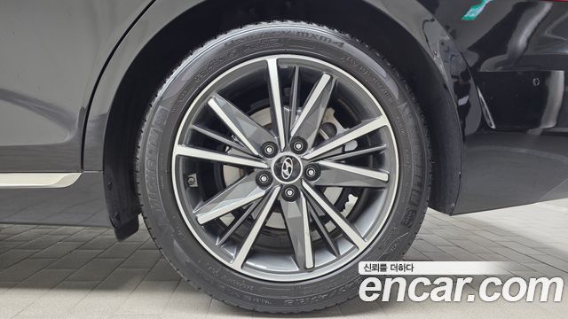 Hyundai Grandeur (IG) 3.3 Exclusice 2022 — фото 21