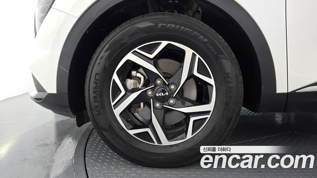 Kia Sportage (V) Gasoline 1.6 Turbo 2WD Prestige 2022 — фото 5