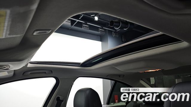 BMW 5 Series (F10) 530d xDrive M Aero Dynamic 2016 — фото 19