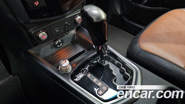 KG Mobility (SsangYong) Tivoli Armor Gear Edition 4WD 2018 — фото 9