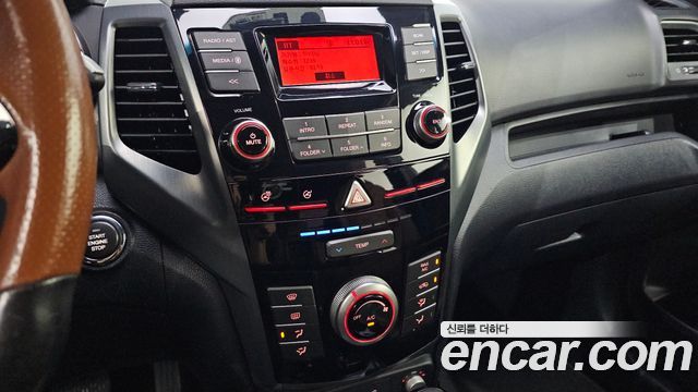 KG Mobility (SsangYong) Tivoli Armor Gear Edition 4WD 2018 — фото 18