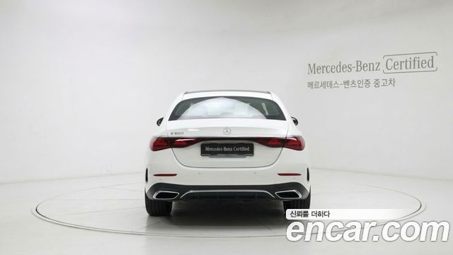 Mercedes-Benz E-Class (W214) E200 AMG Line 2026 — фото 4