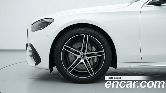 Mercedes-Benz E-Class (W214) E200 AMG Line 2026 — фото 5