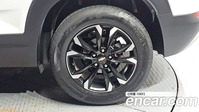 Chevrolet Trailblazer 1.3 Turbo 2WD Premier 2022 — фото 21