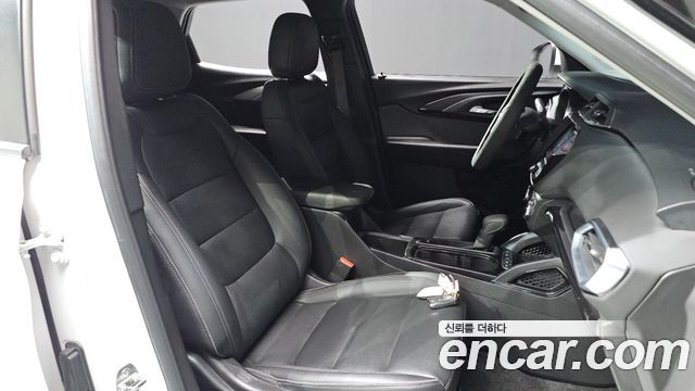 Chevrolet Trailblazer 1.3 Turbo 2WD Premier 2022 — фото 26