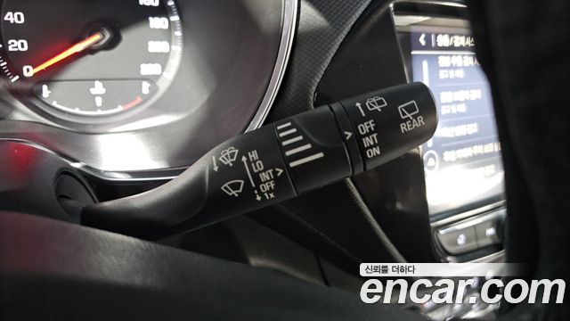 Chevrolet Trailblazer 1.3 Turbo 2WD Premier 2022 — фото 28