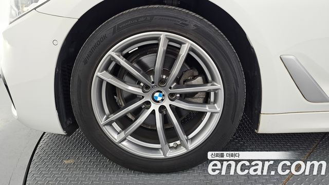 BMW 5 Series (G30) 520d M Sport Package Plus 2018 — фото 5