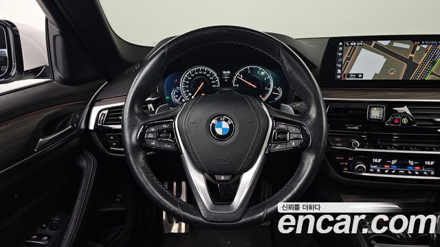BMW 5 Series (G30) 520d M Sport Package Plus 2018 — фото 13
