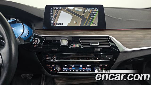 BMW 5 Series (G30) 520d M Sport Package Plus 2018 — фото 14