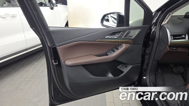 BMW 2 Series Active Tourer (U06) 220i Luxury 2024 — фото 30