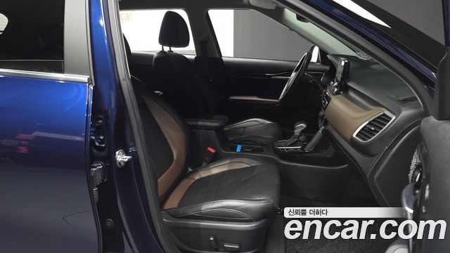 Kia Seltos Gasoline 1.6 Turbo 4WD Gravity 2023 — фото 11