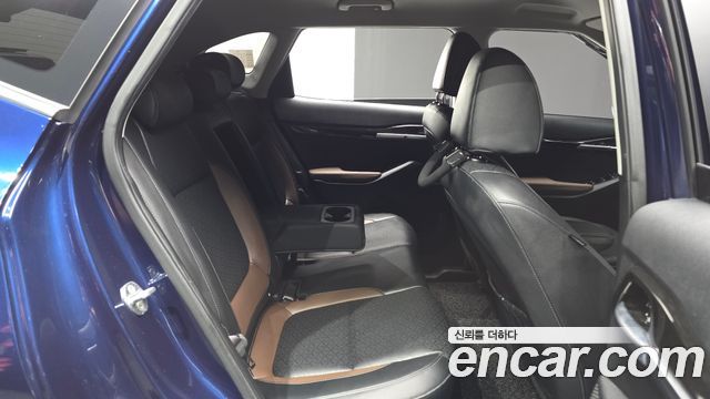 Kia Seltos Gasoline 1.6 Turbo 4WD Gravity 2023 — фото 12
