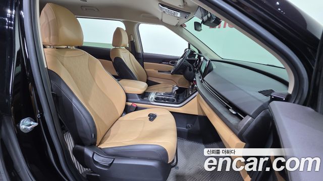 Kia Carnival (IV) Diesel 9-Seater Prestige 2023 — фото 10