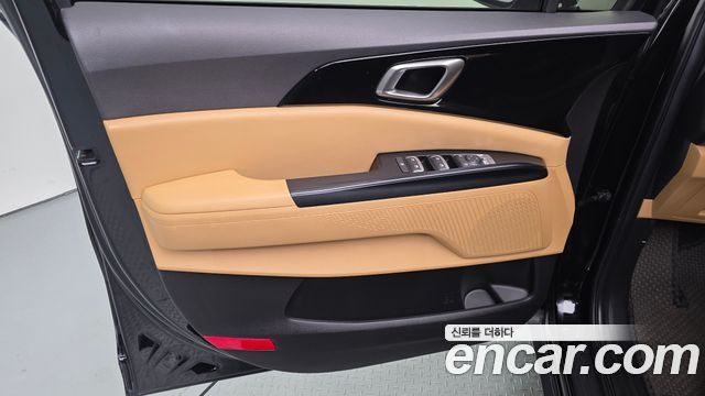 Kia Carnival (IV) Diesel 9-Seater Prestige 2023 — фото 31