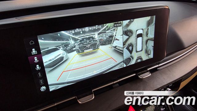 Kia Carnival (IV) Diesel 9-Seater Prestige 2023 — фото 18