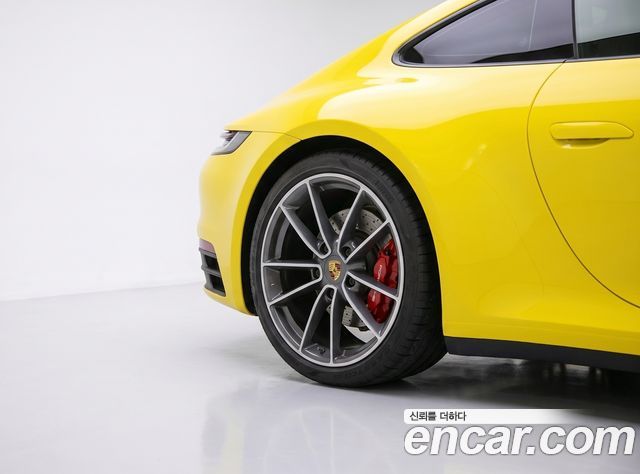 Porsche 911 (992) Carrera 4S 2020 — фото 10