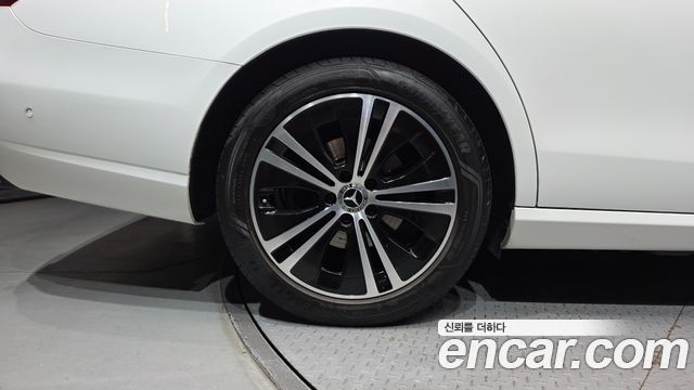 Mercedes-Benz E-Class (W213) E250 Avantgarde 2021 — фото 5