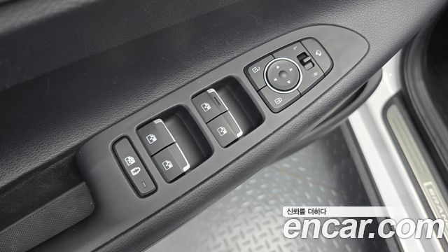 Hyundai Grandeur (IG) 2.5 Le Blanc 2023 — фото 13