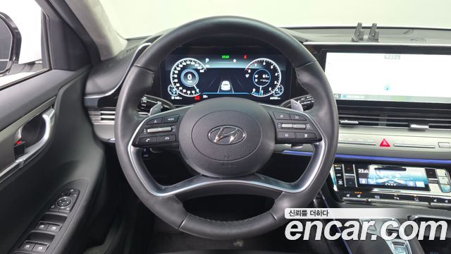 Hyundai Grandeur (IG) 2.5 Le Blanc 2023 — фото 15
