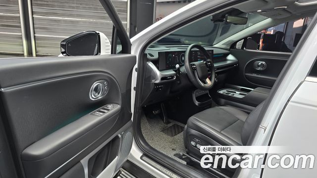 Hyundai Ioniq 9 Performance Type AWD 6-Seater Calligraphy 2025 — фото 10