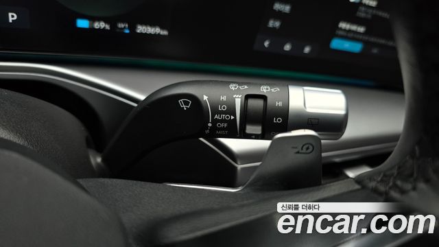 Hyundai Ioniq 9 Performance Type AWD 6-Seater Calligraphy 2025 — фото 28