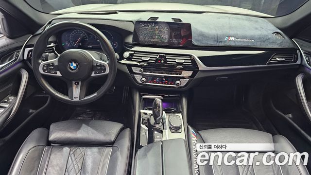 BMW 5 Series (G30) 530i xDrive M Sport Package Plus 2019 — фото 7