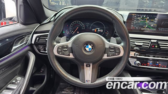 BMW 5 Series (G30) 530i xDrive M Sport Package Plus 2019 — фото 13