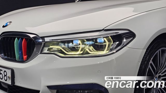 BMW 5 Series (G30) 530i xDrive M Sport Package Plus 2019 — фото 22