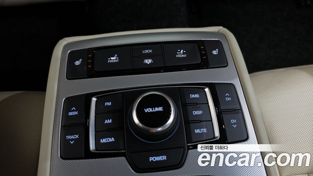 Genesis G80 3.3 GDI Premium Luxury 2017 — фото 17
