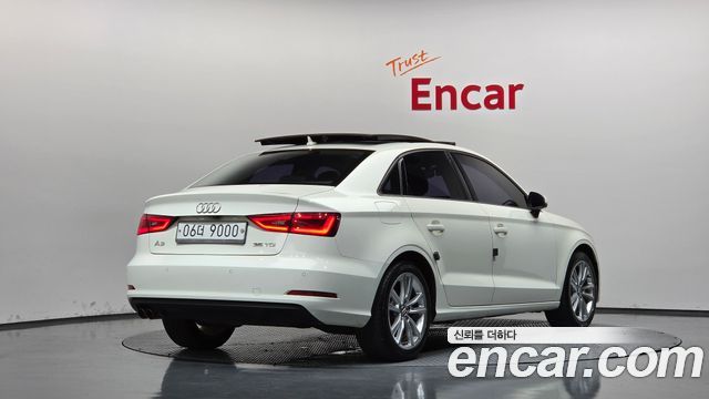 Audi A3 35 TDI Dynamic 8V 2015 — фото 2