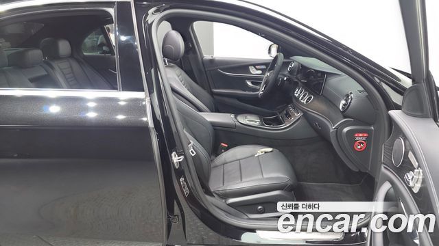 Mercedes-Benz E-Class (W213) E250 AMG Line 2023 — фото 26