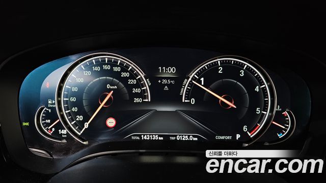 BMW 5 Series (G30) 520d M Sport Package Plus 2017 — фото 8