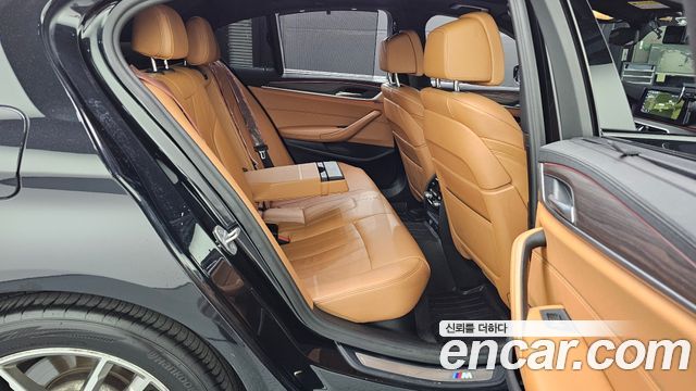BMW 5 Series (G30) 520d M Sport Package Plus 2017 — фото 12