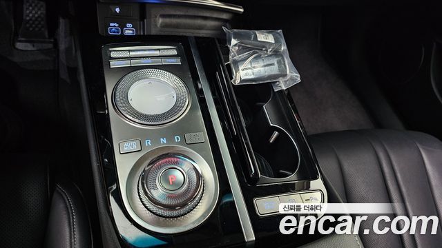 Genesis G80 (RG3) Gasoline 2.5 Turbo AWD 2022 — фото 9