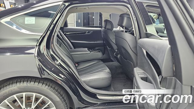 Genesis G80 (RG3) Gasoline 2.5 Turbo AWD 2022 — фото 12
