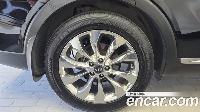 Kia Sorento Diesel 2.2 2WD Marster 2019 — фото 5
