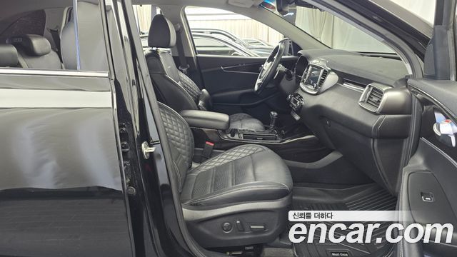Kia Sorento Diesel 2.2 2WD Marster 2019 — фото 15