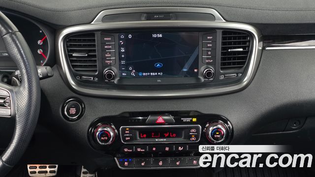 Kia Sorento Diesel 2.2 2WD Marster 2019 — фото 18