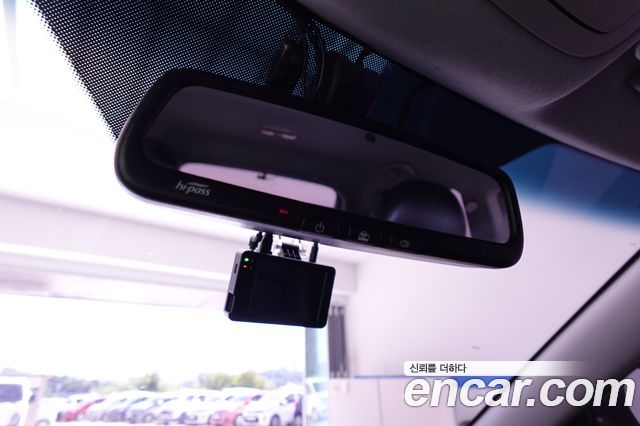 KG Mobility (SsangYong) Tivoli LX 2WD DLX 2015 — фото 16