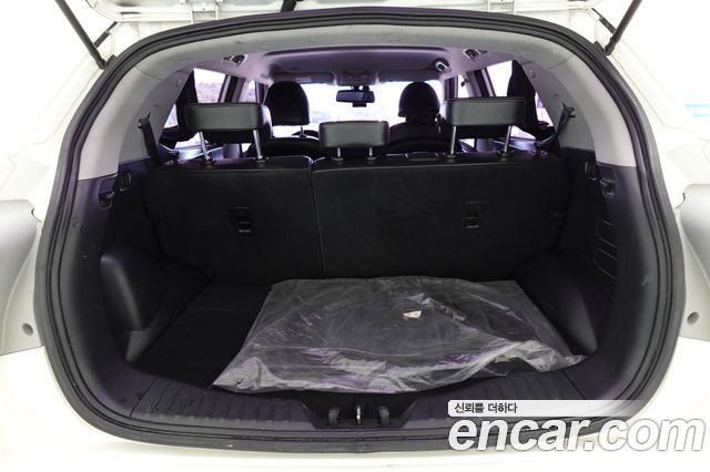 KG Mobility (SsangYong) Tivoli LX 2WD DLX 2015 — фото 24